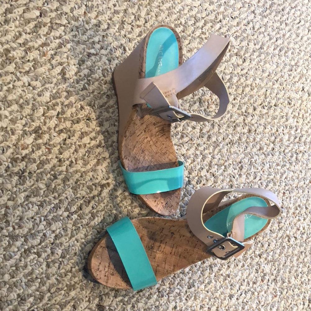 BCBG Wedges